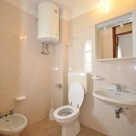 Bristol * ビビオーネ